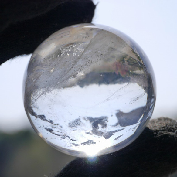 天然石 約54g直径約34mm水晶丸玉(ブラジル産)クリスタルつやつや鉱物テラリウム素材[rq-210807-04] 3枚目の画像