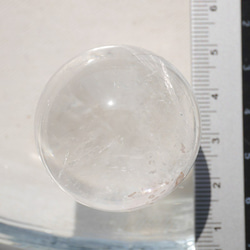 天然石 約54g直径約34mm水晶丸玉(ブラジル産)クリスタルつやつや鉱物テラリウム素材[rq-210807-04] 5枚目の画像