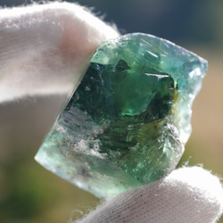 天然石 約32g最大幅約39mmダイアナマリア鉱山産フローライト結晶原石グリーン強蛍光[dmfl-210927-01] 3枚目の画像