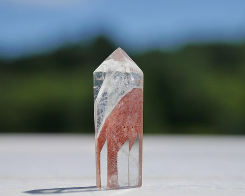 天然石レッドファントムクォーツ高約21mm約1.5g赤富士入り水晶(グン