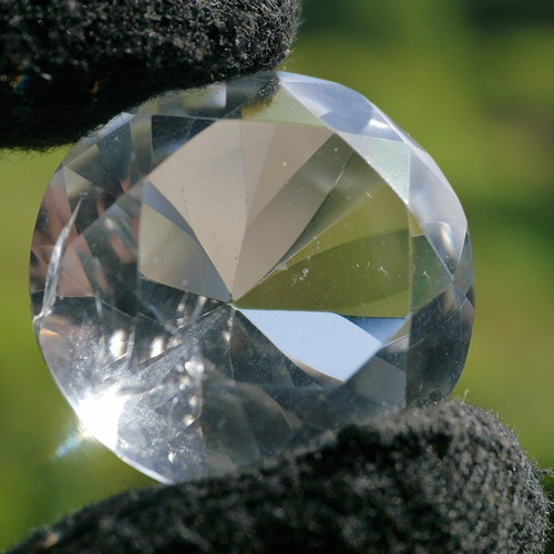 天然石約18.7gダイヤモンドカット水晶約31×19mm大きな超透明クリスタル