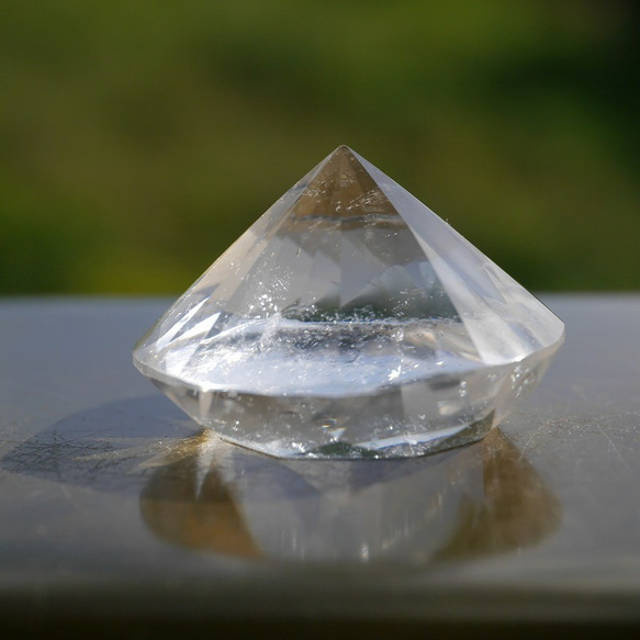 天然石約18.6gダイヤモンドカット水晶約30×20mm大きな超透明クリスタルクォーツ[bdc-211025-02] 4枚目の画像