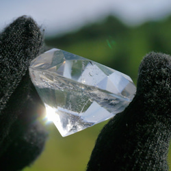 天然石約18.6gダイヤモンドカット水晶約30×20mm大きな超透明クリスタルクォーツ[bdc-211025-02] 9枚目の画像