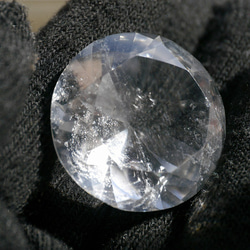 天然石約18.6gダイヤモンドカット水晶約30×20mm大きな超透明クリスタルクォーツ[bdc-211025-02] 10枚目の画像