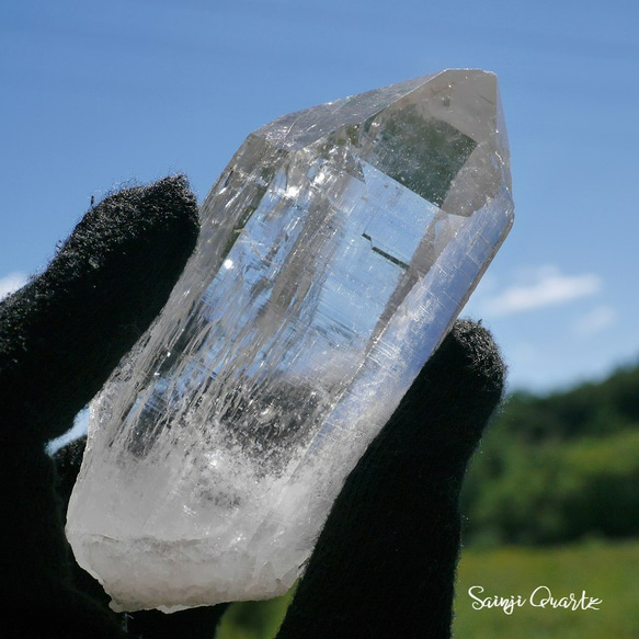 ヒマラヤ水晶　水晶　ポイント　六角柱ポイント　天然石【高品質】6 パワーストーン 天然石 ヒマラヤ水晶六角柱[T627-6445]