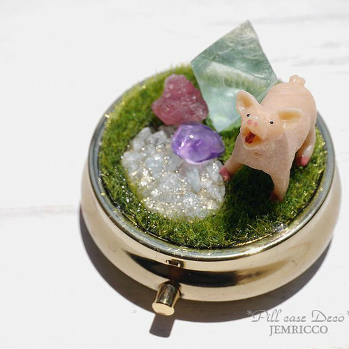 再入荷☆天然石フローライト(蛍石)八面体 約29g大小サイズ