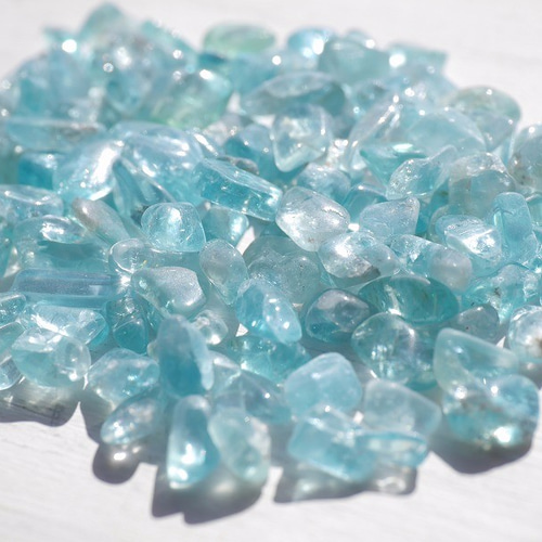 天然石 透明☆ブルーグリーン・アパタイトさざれ石 約15g 約4mm〜8mm