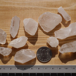 天然石ヒマラヤ水晶 小さめ詰め合わせ 約36〜38g 原石結晶ラフロック鉱物鉱石クォーツ素材[ro-160113-02] 5枚目の画像