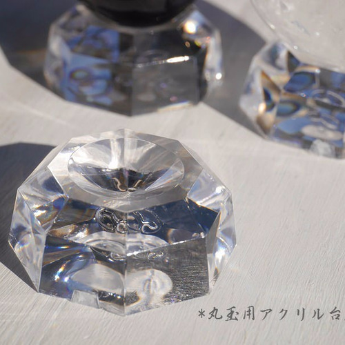 美品☆水晶玉　37mm 台座付き 天然水晶玉アンティーク台座付き 37mm シンプル 天然石クリスタル 袋