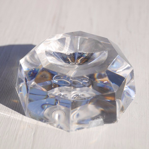 訳ありアウトレット☆丸玉用アクリル台座 Sサイズ 直径約35mm 水晶玉の