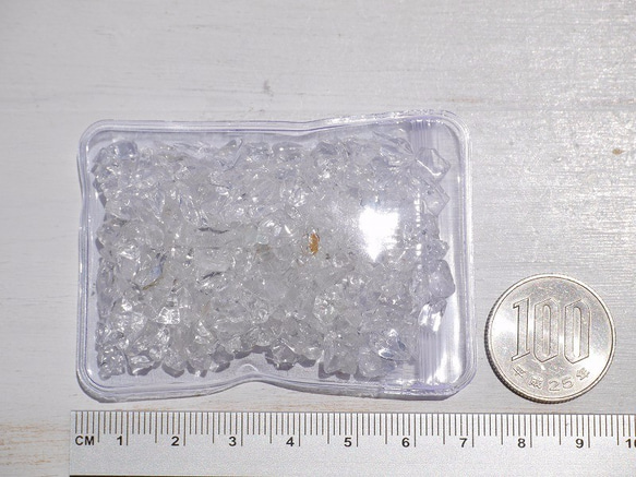 天然石 透明キラキラ水晶さざれ石 約25g 約3mm〜8mm 穴なし クリスタルクオーツ[sa-160610-02] 5枚目の画像