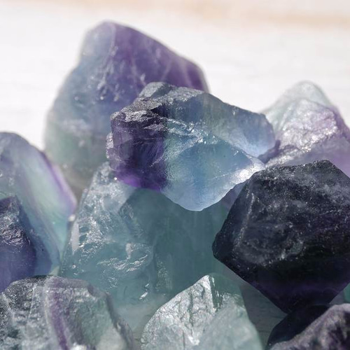 天然石フローライト(蛍石/ブラジル産) 約50g バイカラー系原石