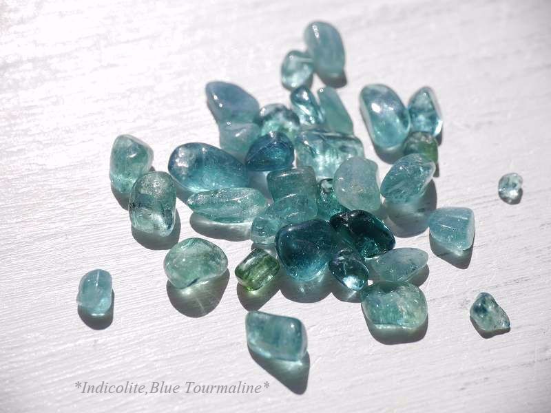 ★アクロアイト×グリーントルマリン 14.6ミリ珠 ビーズ(SA〜SA+) ☆アクロアイト×グリーントルマリン 14.6ミリ珠 ビーズ(SA〜SA+)