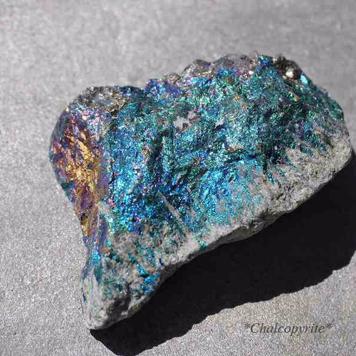 天然石チャルコパイライト(黄銅鉱)ペルー産 約48g 約52mm 結晶