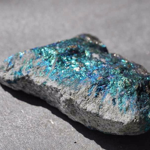 天然石チャルコパイライト(黄銅鉱)ペルー産 約48g 約52mm 結晶原石