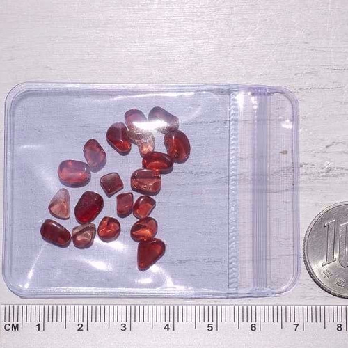 希少☆天然石レッドアンデシン(中性長石/チベット産)約3g 約2mm