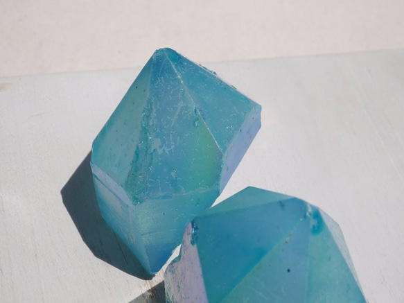 選べる♪天然石コーティング水晶 約31〜57g オーロラカラー蒸着水晶ライトブルー虹色[aq-170526-01A] 6枚目の画像