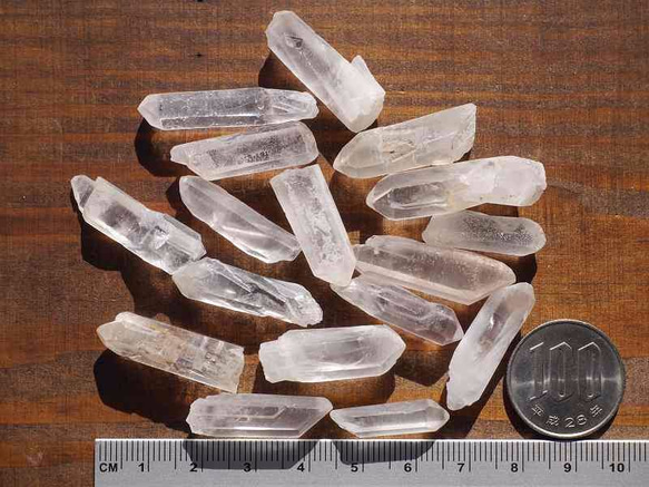 天然石マダガスカル産水晶 約40～41g 小さめランダム原石結晶水晶ポイントさざれ クォーツ[mq-171214-02] 5枚目の画像