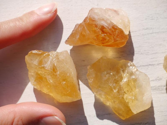 天然石シトリン非加熱(ブラジル産)3個セット 合計約53～54g ラフロック原石結晶黄水晶[cit-180117-01] 4枚目の画像