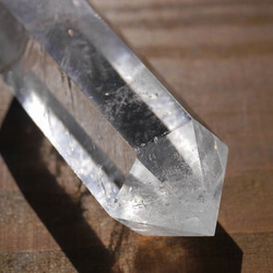 天然石クリスタルクォーツ(ブラジル産)研磨水晶ポイント 約53mm 約39g 1点もの[qpo-180219-05] 7枚目の画像