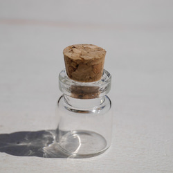 コルクミニミニボトル 10個セット 天然石のディスプレイに♪極小テラリウム花瓶22358[bo-180317-01] 7枚目の画像