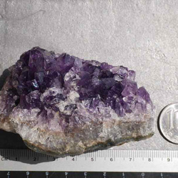 天然石ウルグアイ産アメジストクラスター 約185g約85mm厚み約50mm 紫水晶[uac-180404-07] 5枚目の画像