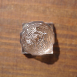 天然石ヒマラヤ水晶シュリヤントラ(インド産) 約11g 極上透明クリスタル立体曼荼羅[sry-180406-01] 3枚目の画像