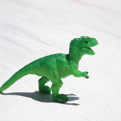 T-Rex」3体セット ミニフィギュア☆サファリ社グッドラック
