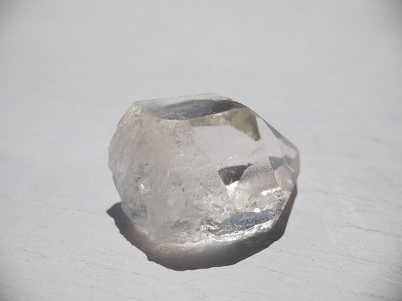 天然石シトリン(ブラジル産)原石結晶ポイント ナチュラルカラー 約8g 約24mm 高透明度[cp-180705-01] 3枚目の画像