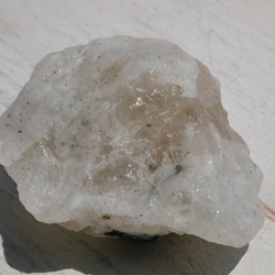 天然石ムーンストーンペグマタイト(インド産)原石 約35g 約47×39×16mm [msr-180914-01] 3枚目の画像