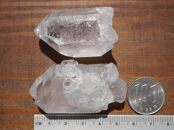 天然石クォーツ(ブラジル産)天然水晶ポイント 2点セット合計約85g 結晶原石 透明感あり[bq-180919-02] 4枚目の画像