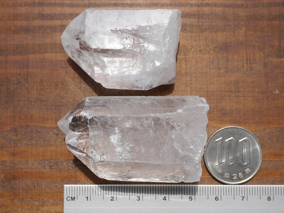 天然石クォーツ(ブラジル産)天然水晶ポイント 2点セット合計約101g 結晶原石 透明感あり[bq-180919-03] 4枚目の画像