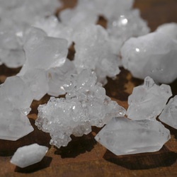 天然石モロッコ産水晶結晶ミニ原石クラスター 約15mm前後 約25～26g 穴なし[mro-180926-01] 2枚目の画像