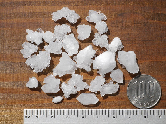 天然石モロッコ産水晶結晶ミニ原石クラスター 約15mm前後 約25～26g 穴なし[mro-180926-01] 5枚目の画像