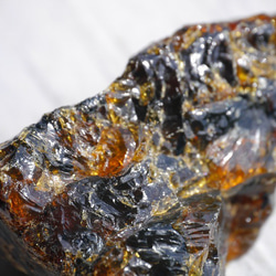 天然琥珀ブルーアンバー原石(スマトラ島産)約24g 約59×42×24mm 大きめ[blam-180927-03] 7枚目の画像