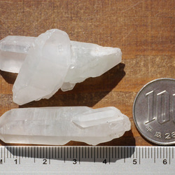 天然石エメラルドグリーンファントムクォーツ2点セット合計約25g(マダガスカル産)原石結晶[gfq-181108-01] 2枚目の画像