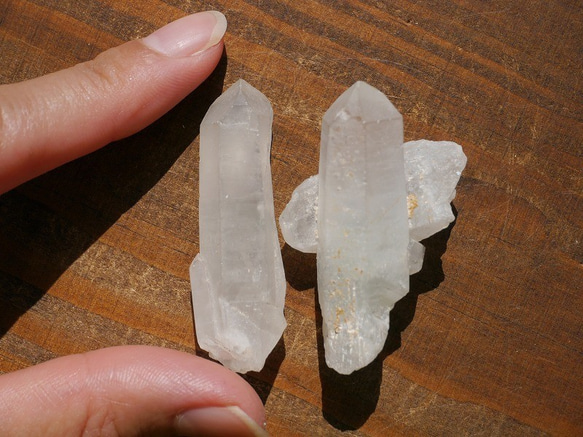 天然石エメラルドグリーンファントムクォーツ2点セット合計約25g(マダガスカル産)原石結晶[gfq-181108-01] 3枚目の画像