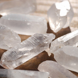 天然石マダガスカル産水晶 約50～51g 小ぶりなミックスサイズ原石結晶水晶ポイントさざれ[mq-181126-01] 9枚目の画像