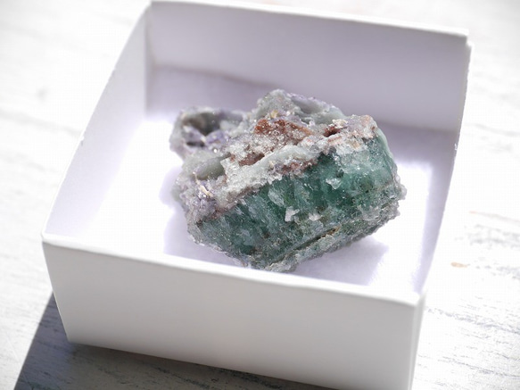 天然石ドゥルージーフローライト(コロラド州産)結晶原石 約13g 約31mm グリーン[df-190523-01] 4枚目の画像