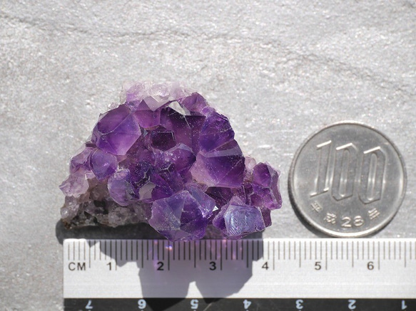 天然石アメジストクラスター(ウルグアイ産)約28.8g約40mm 現物☆濃色透明感紫水晶[uac-190529-01] 5枚目の画像