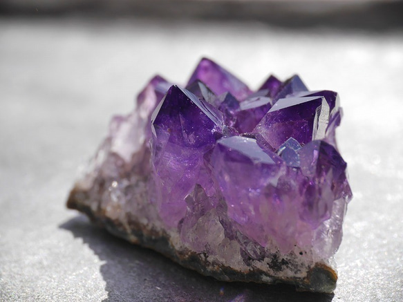 天然石アメジストクラスター(ウルグアイ産)約28.8g約40mm 現物☆濃色透明感紫水晶[uac-190529-01] 7枚目の画像