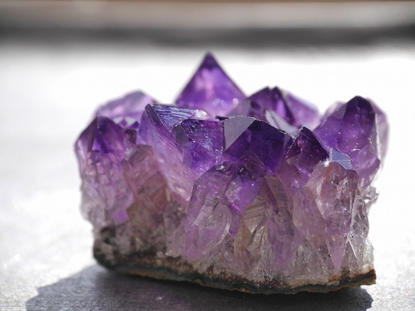 天然石アメジストクラスター(ウルグアイ産)約28.8g約40mm 現物☆濃色透明感紫水晶[uac-190529-01] 10枚目の画像