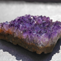 天然石アメジストクラスター(ウルグアイ産)約40.3g約54mm 現物☆濃色透明感紫水晶[uac-190529-05] 9枚目の画像