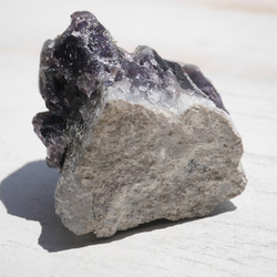 天然石ブルガリア産 パイライト共生ブラックアメジストクラスター 約33.4g 紫水晶[bapc-190824-02] 6枚目の画像