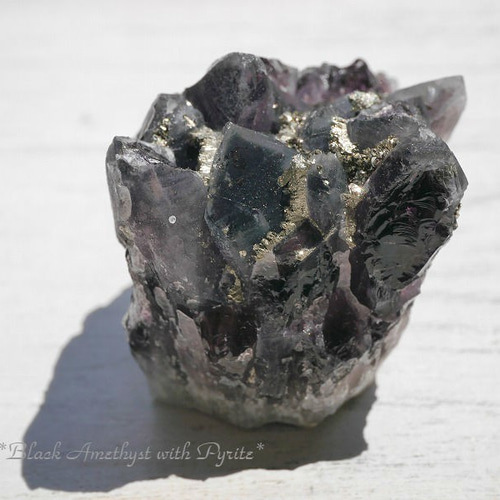 【コレクター向】レインボーパイライト 水晶クラスター 共生 インドネシア h*g様 【コレクター向】レインボーパイライト 水晶クラスター 共生