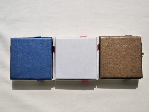 4Wayリボン付ギフトボックス 約9×9×3cm 選べる♪ブルー/ピンク/ブラウン [gbx-191002-01] 10枚目の画像