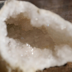 天然石ミニジオード(モロッコ産)約67×44×31mm約56g 手のひらサイズ晶洞1ぺア[geo-191112-06] 8枚目の画像