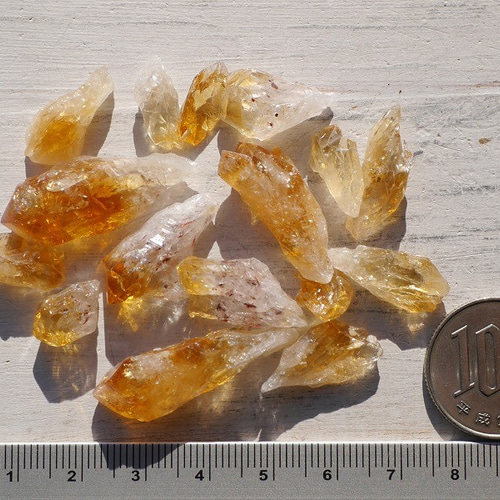 天然石シトリン(ブラジル産)原石さざれ石結晶ポイント 約20～21g