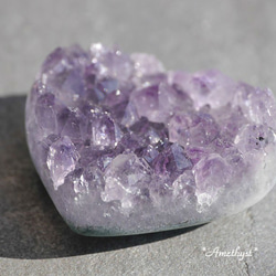 天然石アメジスト(ブラジル産)ハート型クラスター 約24g 約38×32×17mm 紫水晶[amh-191210-04] 1枚目の画像