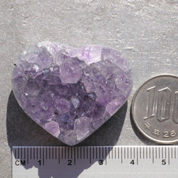天然石アメジスト(ブラジル産)ハート型クラスター 約24g 約38×32×17mm 紫水晶[amh-191210-04] 3枚目の画像